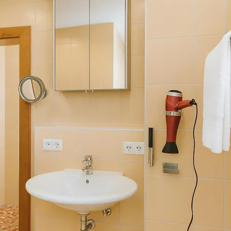 Apartmán Viktoria 3 - *