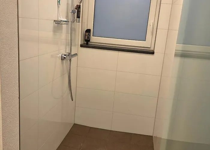Apartment Viktoria 3 - *