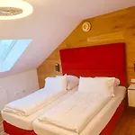 Viktoria 3 -